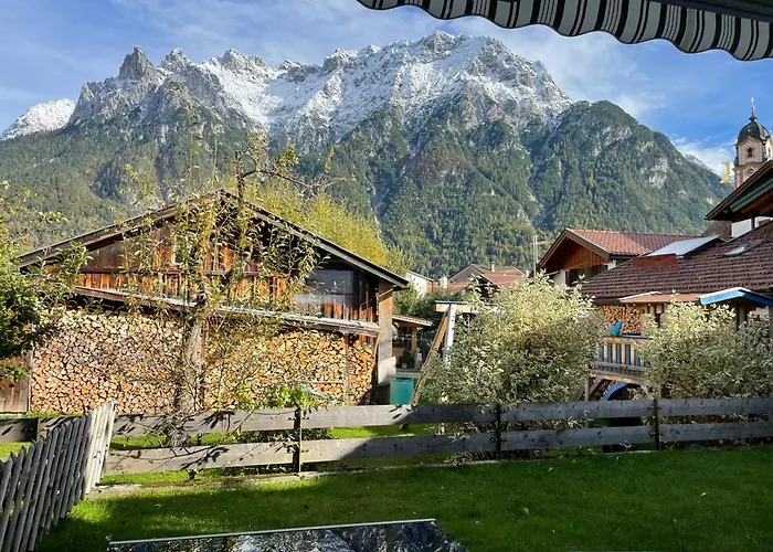 Mit Terrasse Und Garten Mit Blick Auf Karwendelgebirge Lejlighed